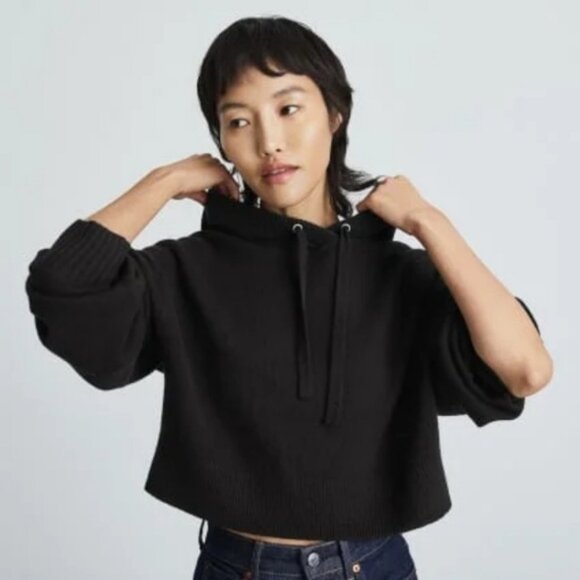 Everlane The Cropped Hoodie In Recycled cashmere - Picture 1 of 5